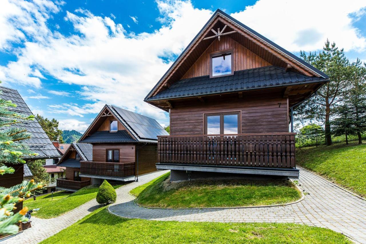 Mergen Bike & Ski Resort ニエジツァ・ザメク エクステリア 写真