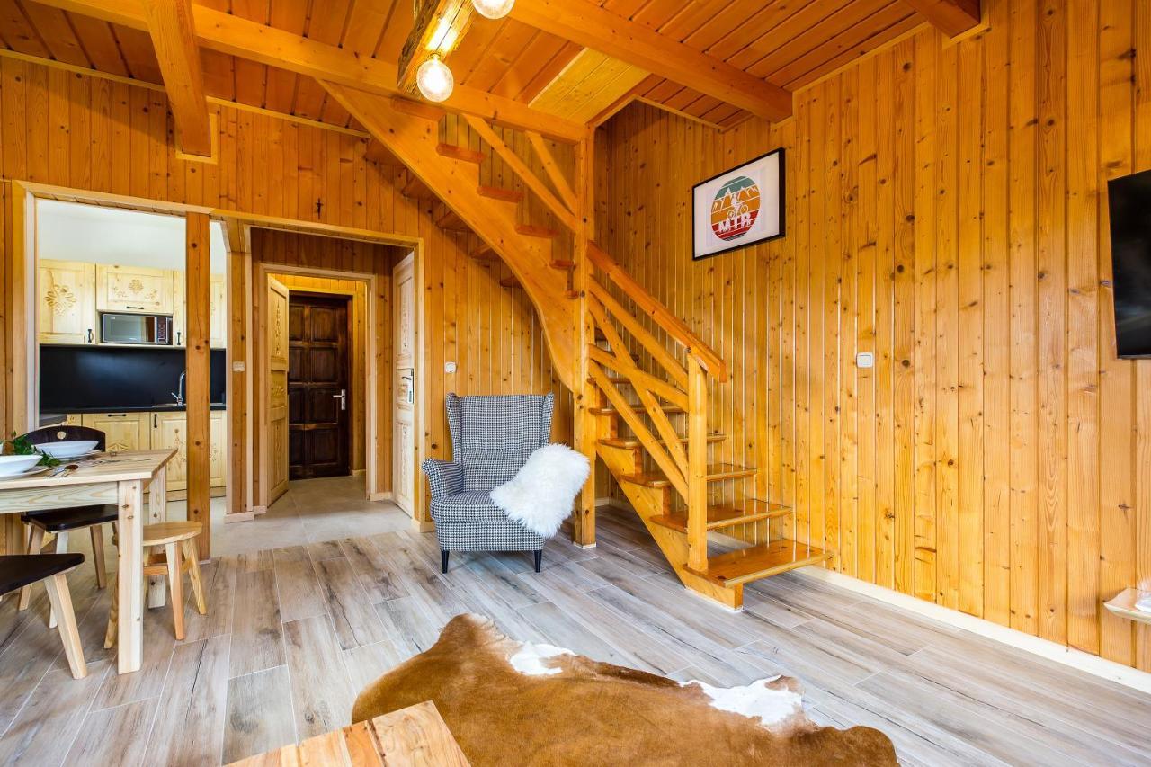 Mergen Bike & Ski Resort ニエジツァ・ザメク エクステリア 写真